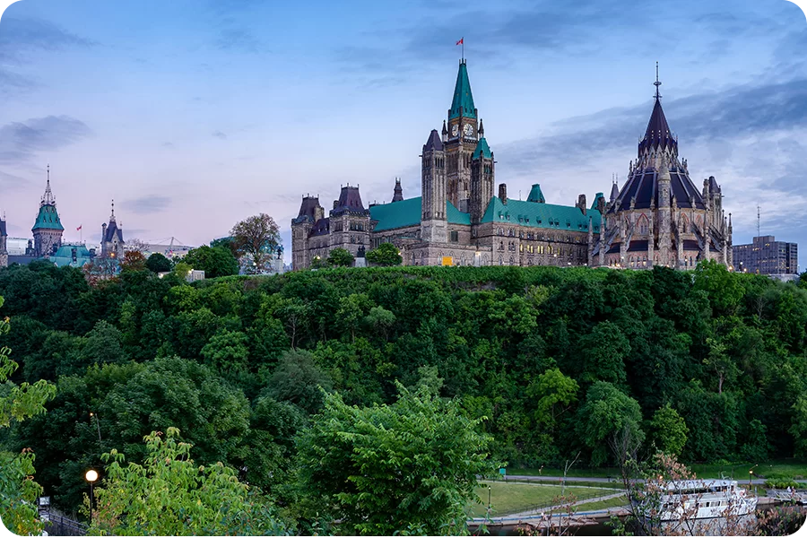 visitors to canada insurance