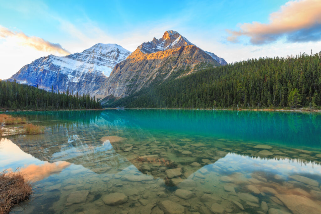 Explorer l'été en Alberta - Assurance voyage des visiteurs au Canada